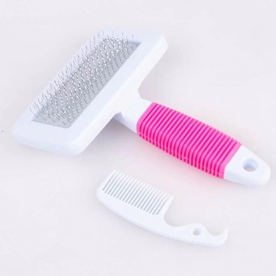 مشط للحيوانات الأليفة